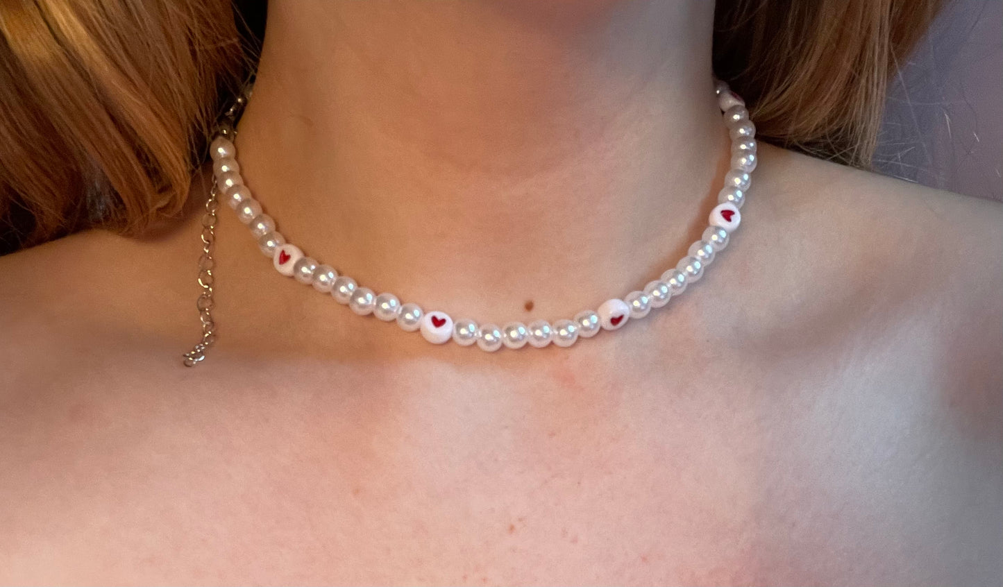 pearl necklace with hearts
