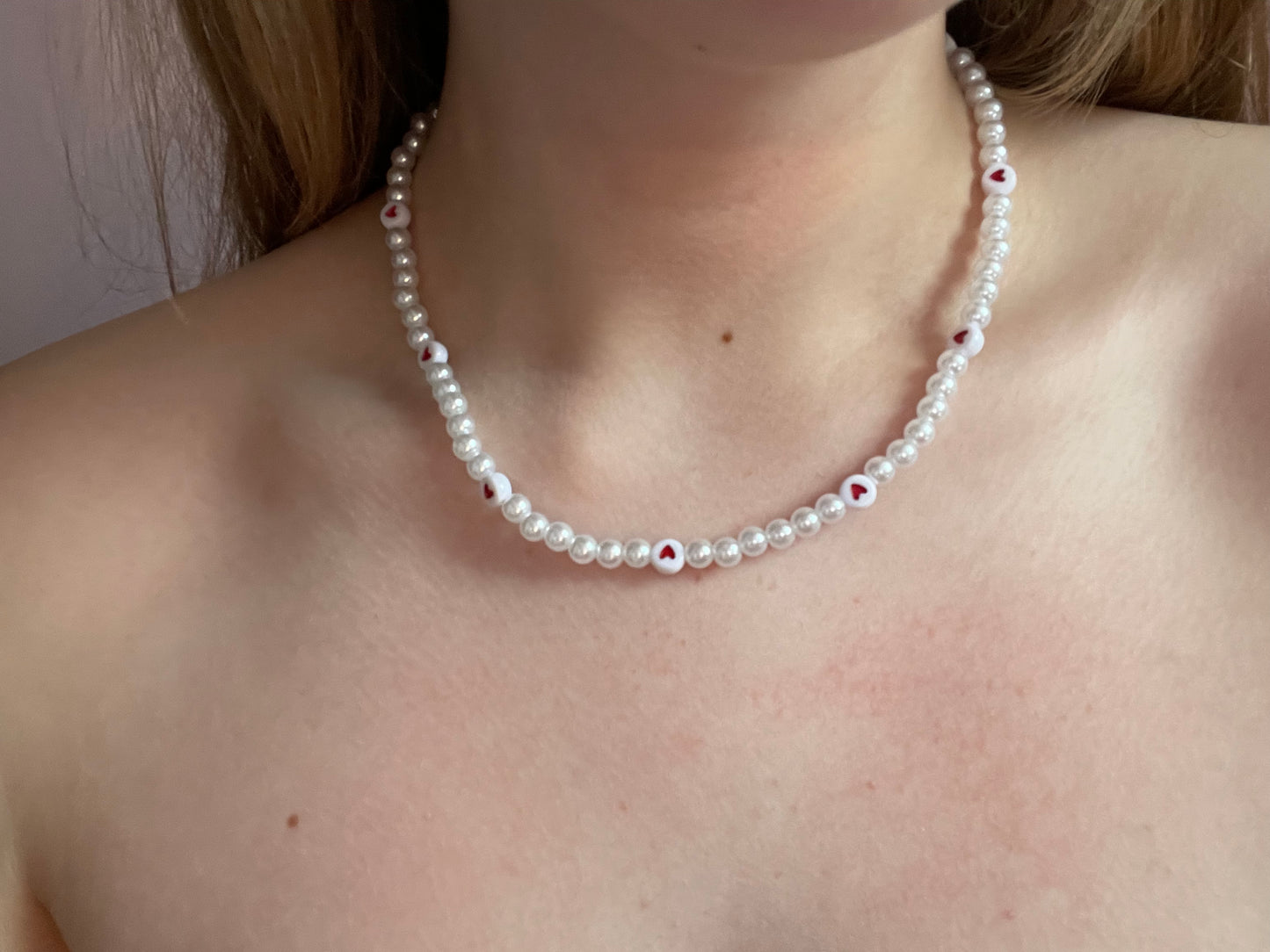 pearl necklace with hearts